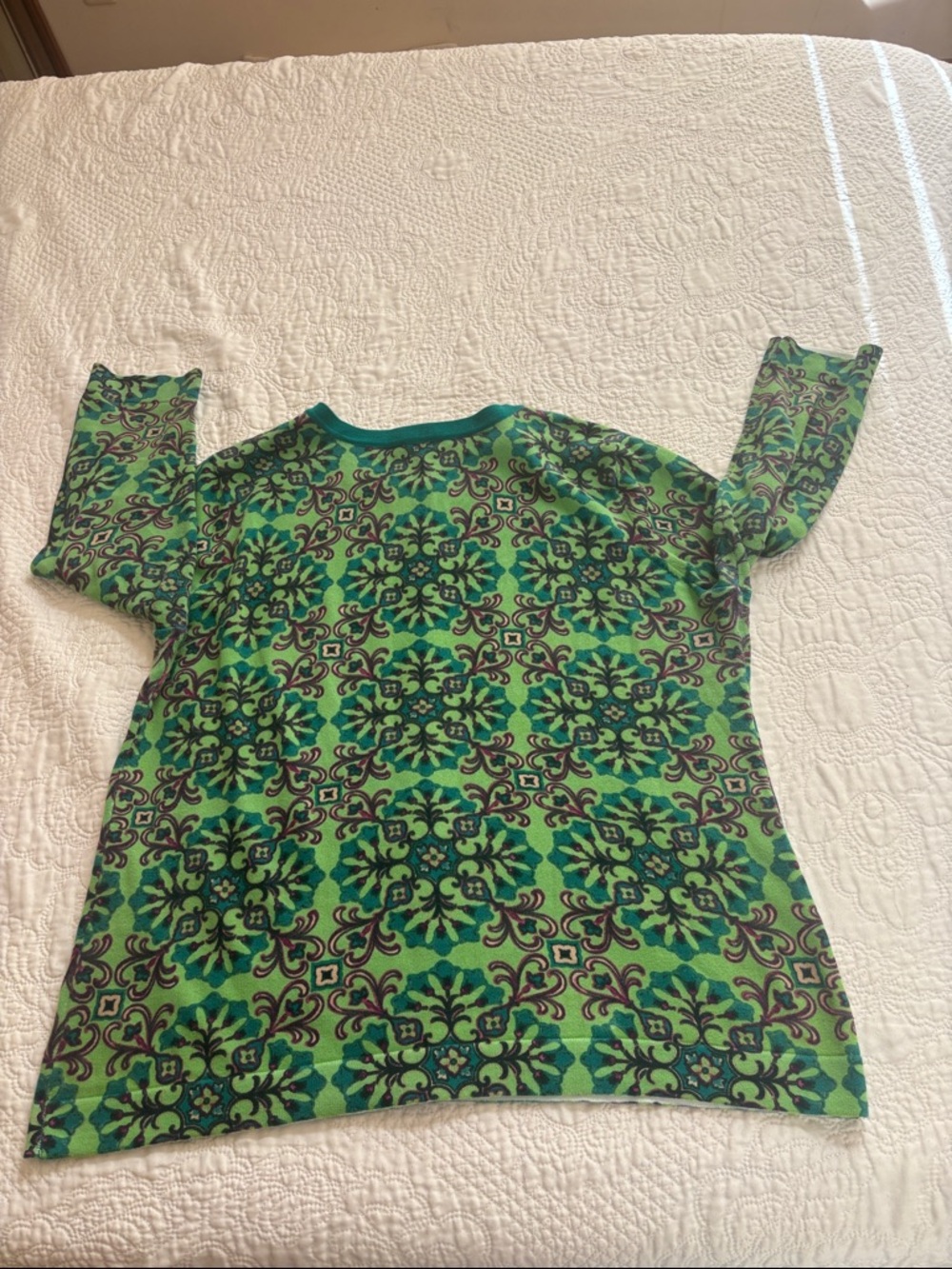 Isaac Mizrahi Live™️ size Large green paisley look button down cardigan - Picture 3 of 10